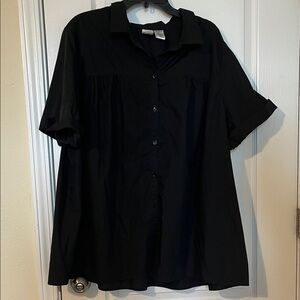 Classic Plus Size Short Sleeve Button Down Top